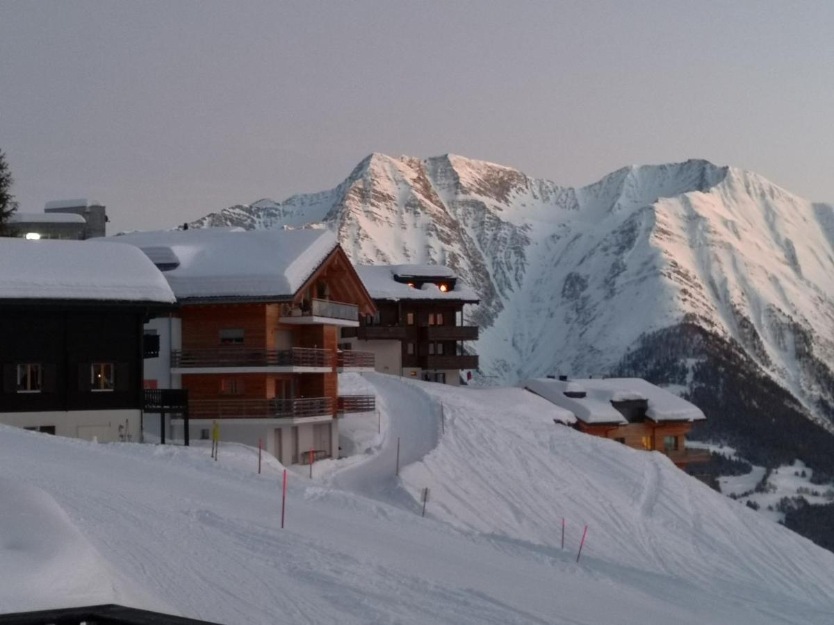 Chalet Valaisia Riederalp Exterior photo